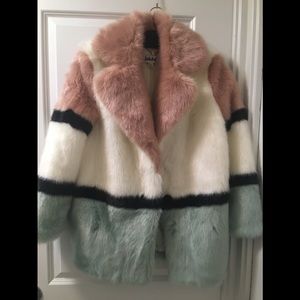 JAKKE BROOKE Faux Fur jacket (New) size 2